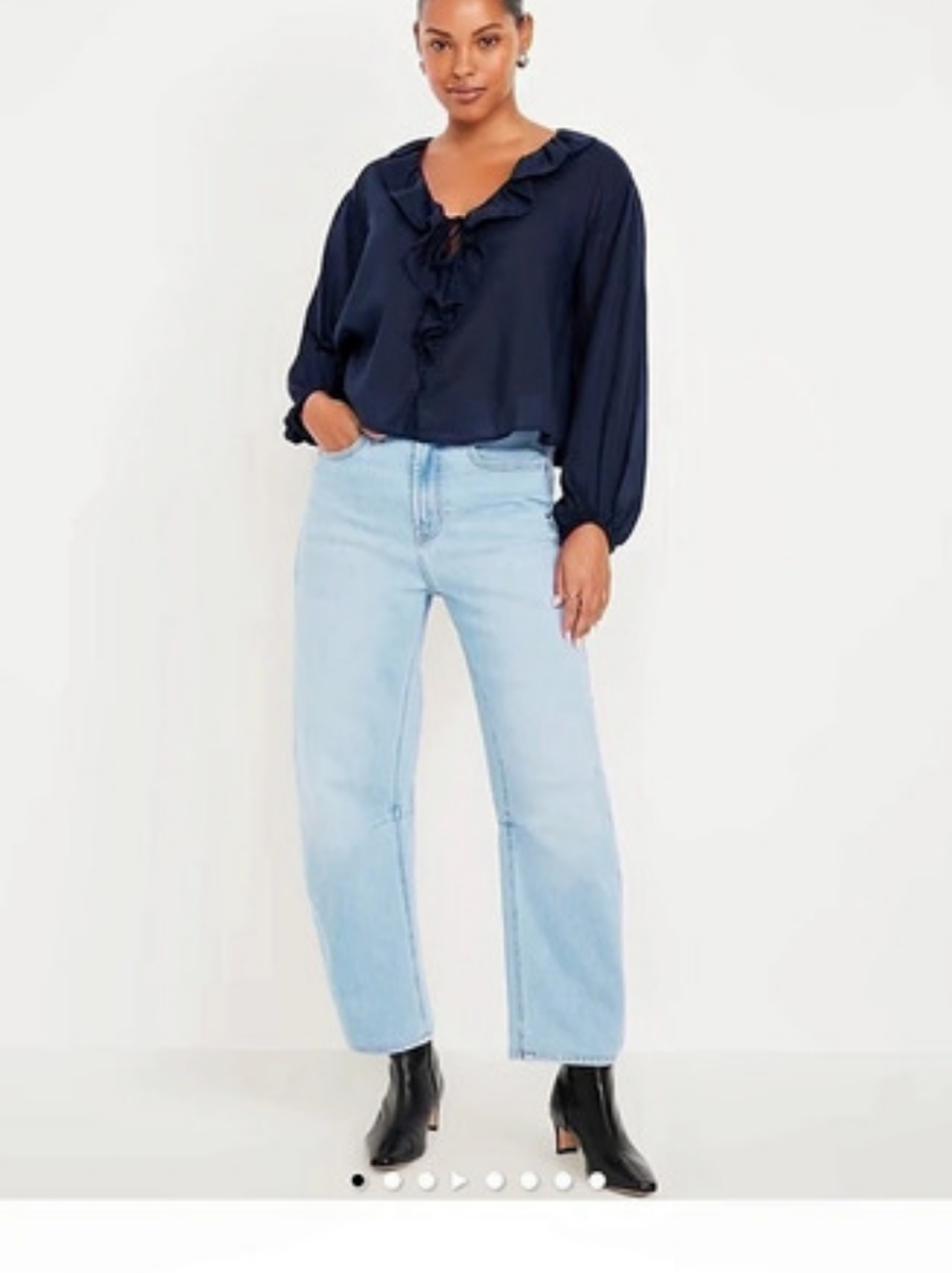 Old Navy High-Waisted Wow Barrel Ankle Jeans Blue